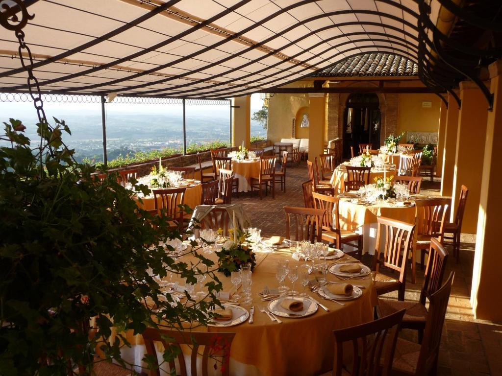 Hotel Residenza D'Epoca Eremo Delle Grazie à Monteluco Extérieur photo