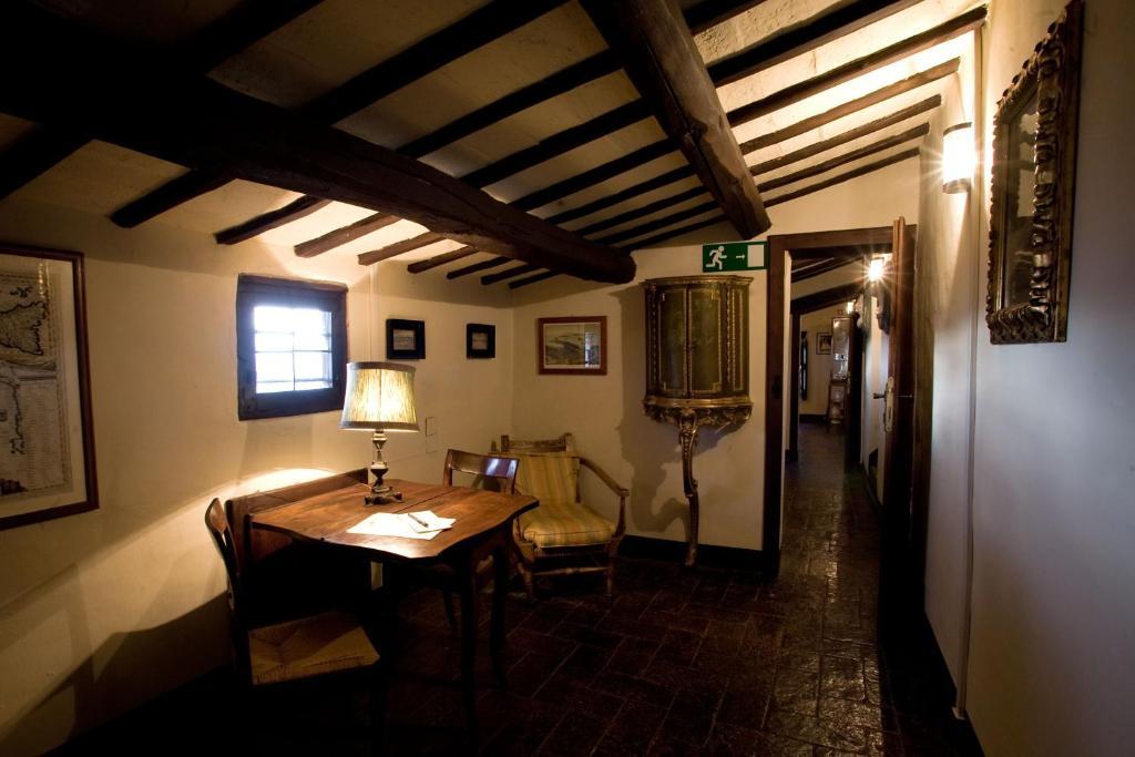 Hotel Residenza D'Epoca Eremo Delle Grazie à Monteluco Extérieur photo