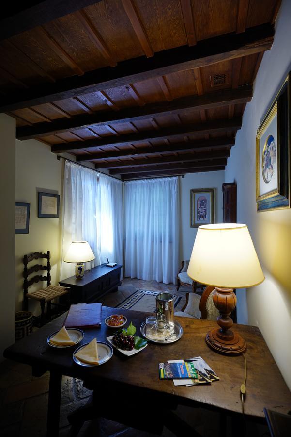 Hotel Residenza D'Epoca Eremo Delle Grazie à Monteluco Extérieur photo
